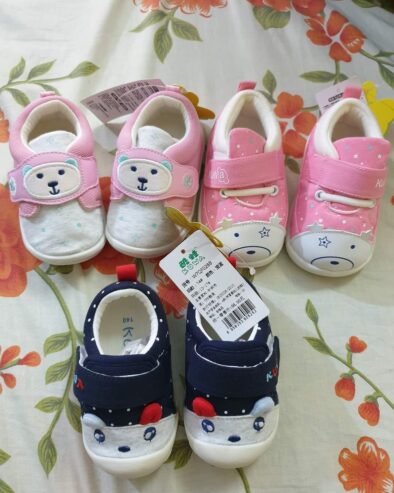 Imported baby shoes