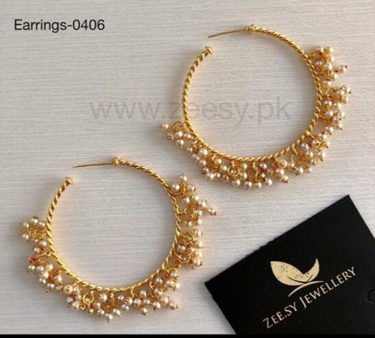 Stylish Gold plated hoop earrings