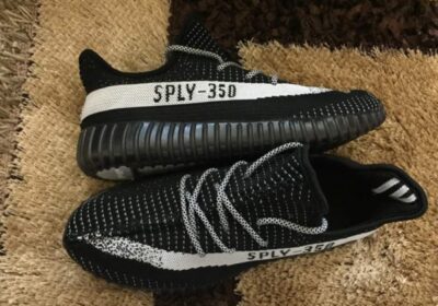 BUY A PAIR OF YEEZY BOOST 350 ANG GET A WATCH FREE